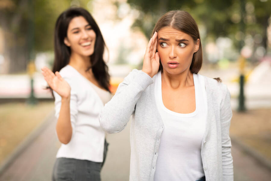 signs someone secretly dislikes you